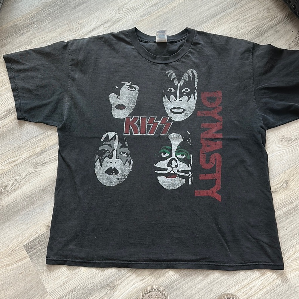 Vintage KISS BAND T-shirt 1979 Dynasty Tour